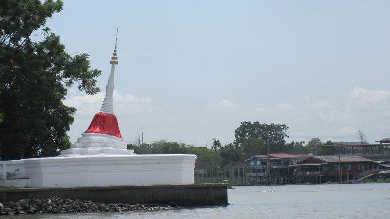 [Translate to English:] Koh Kret Island Stupa